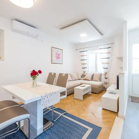 Lucija - Two Bedroom With Balcony And Sea View Apartment