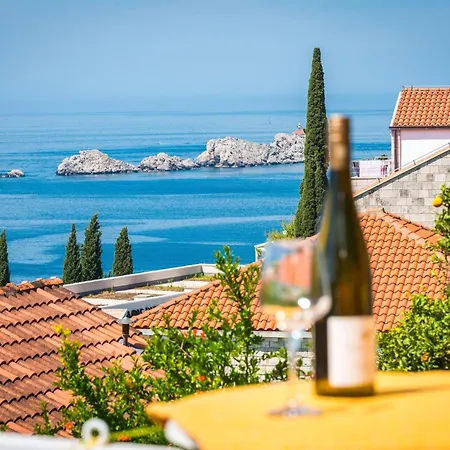 Apartment Lucija - Two Bedroom With Balcony And Sea View Dubrovnik